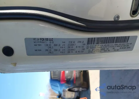 2018 Jeep Compass Trailhawk 4X4 from USA, damaged, VIN 3C4NJDDB9JT465595